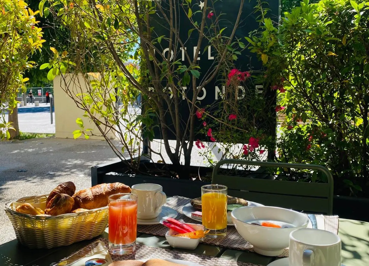 אקס-אן-פרובאנס Hotel De La Rotonde Aix En Provence