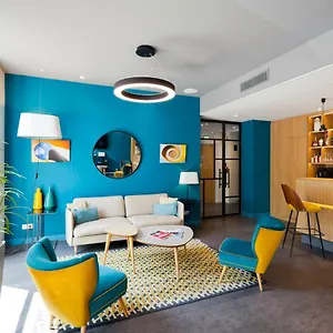 https://dubost.hotels-rhonealpes.com