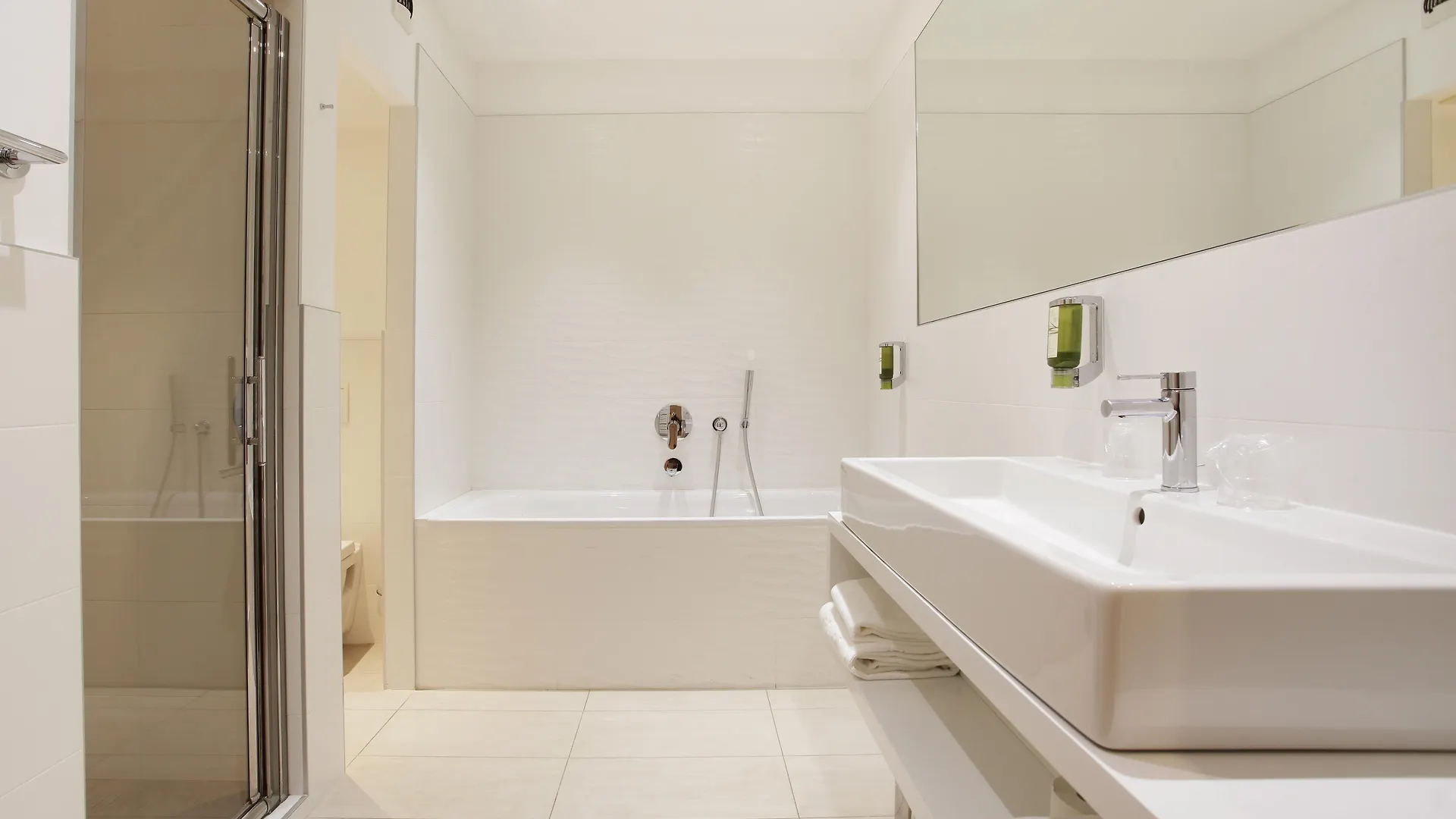 ****  Hotel De La Rotonde Aix En Provence Aix-en-Provence France
